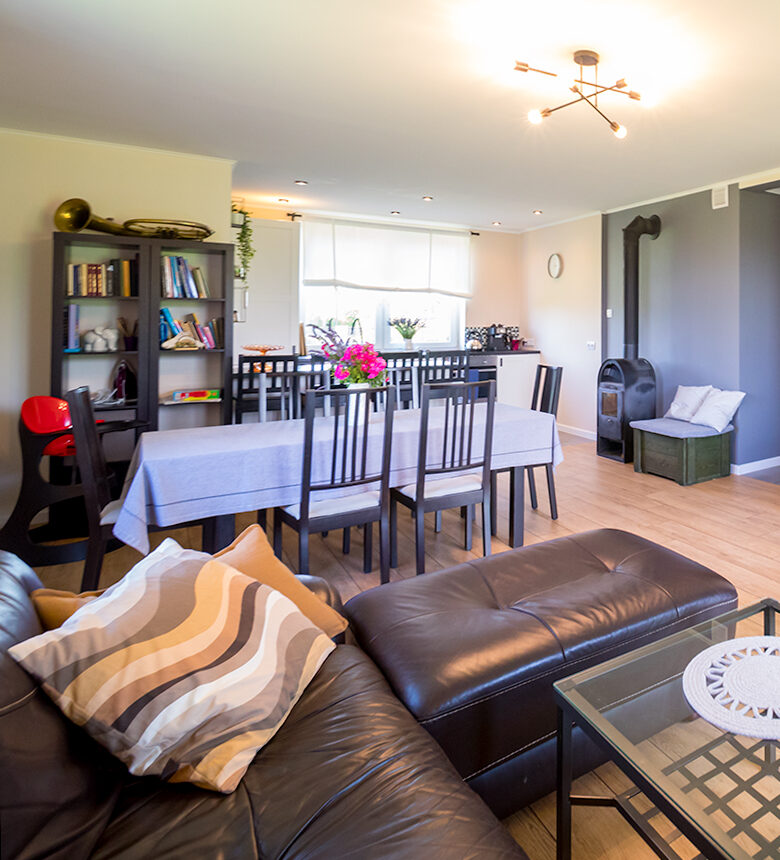 DOM NA PONIDZIU - WĘTRZE