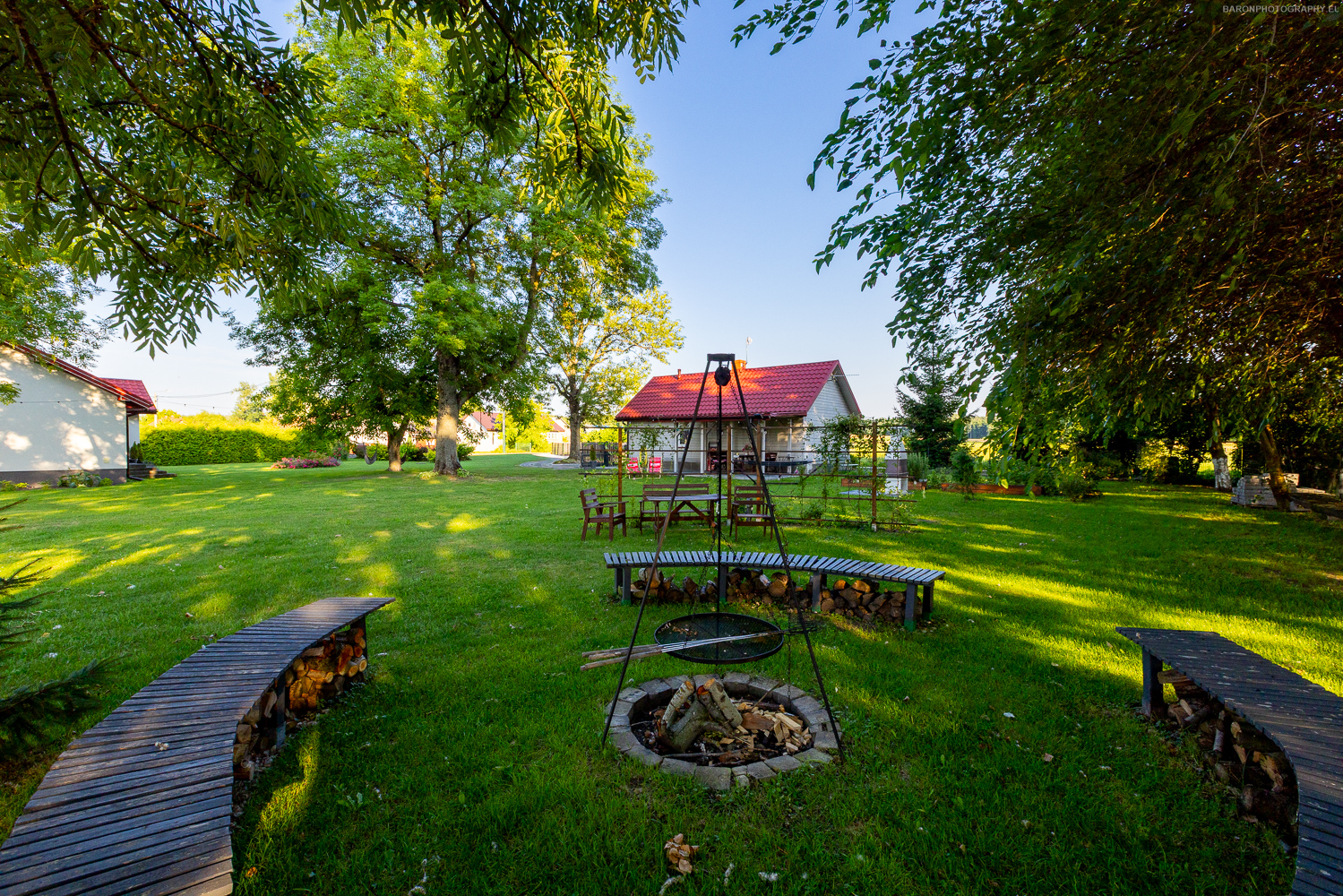 DOM NA PONIDZIU - MIEJSCE NA OGNISKO-1