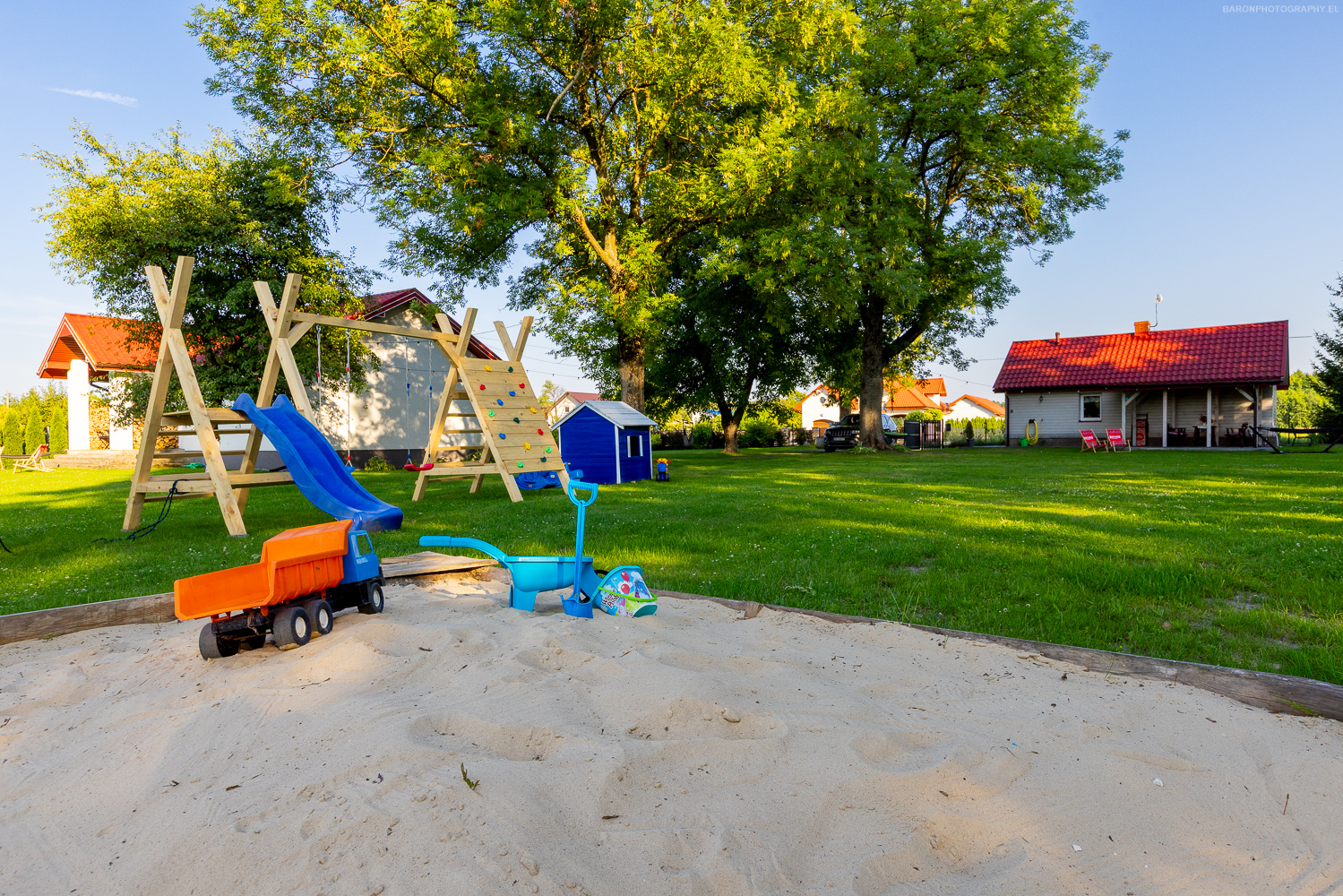 DOM NA PONIDZIU - PLAC ZABAW